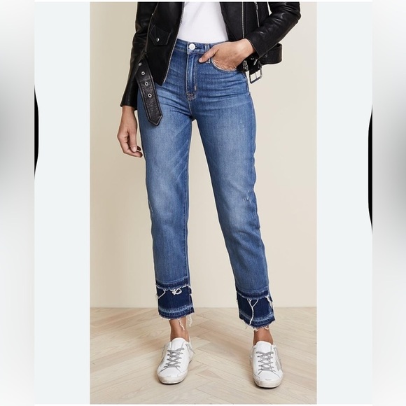 Hudson Jeans Denim - Hudson frayed cropped jeans. Size 28